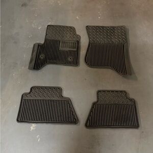 2015-2019 Chevrolet Silverado All Weather Black Floor Mats Rubber OEM GMC Sierra